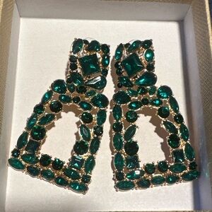 Green Rhinestone Dangle Earrings – Elegant Gold Tone Statement Earrings  Cristal